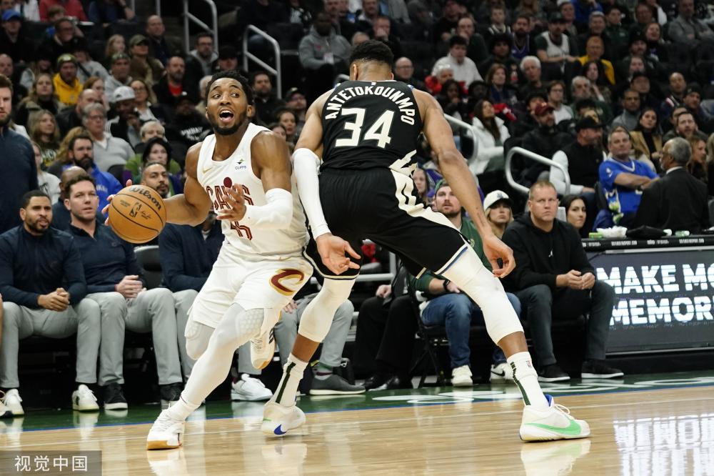 消耗巨大的 消耗巨大的