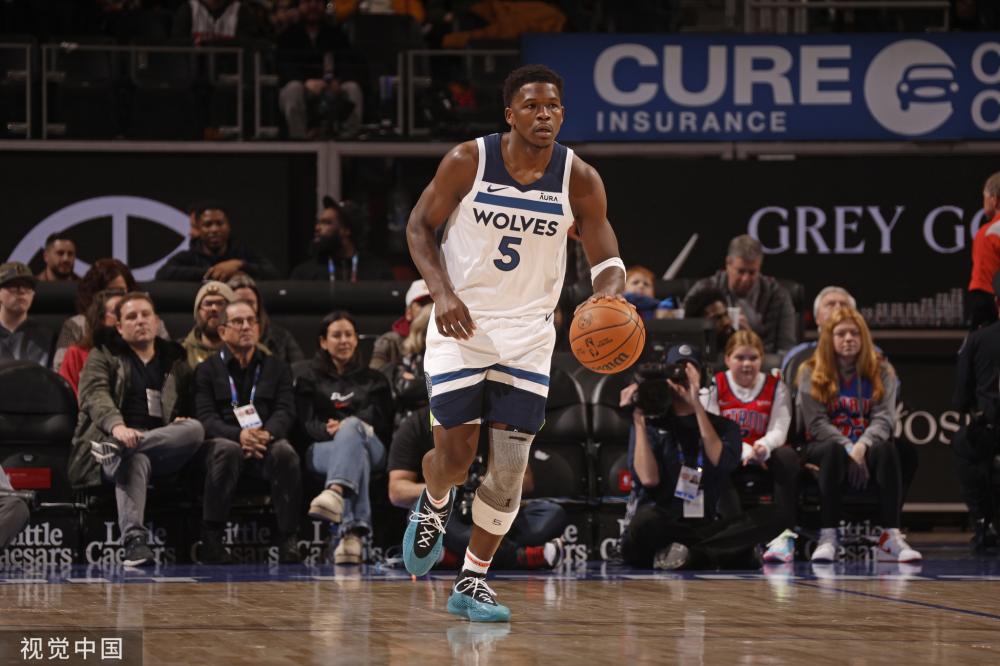 着更多的球 着更多的球