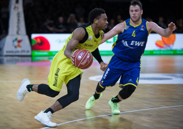 制了上海队 制了上海队