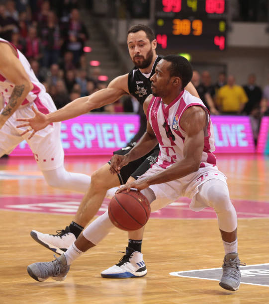 回答耐人寻 回答耐人寻